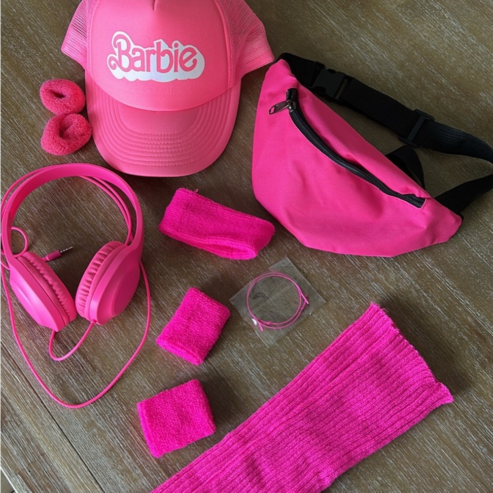 Barbie Pink Accessories Set